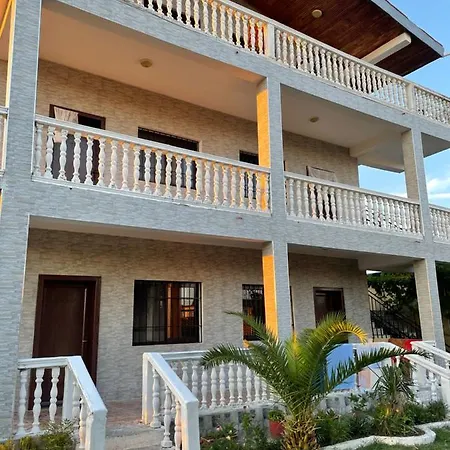 Albanian Pensjonat Velipojë